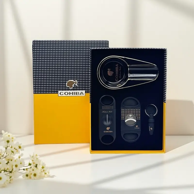 9699719865b64c508f62de0dfadf30a0-goods Cohiba porcelán hamutál és szivarvágó készlet dobozban-fekete - Image 1